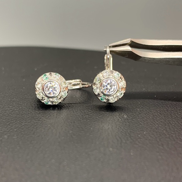 Necklace and Earrings Set - Picture 4 of 13